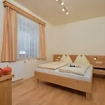 Hubertushof 3*