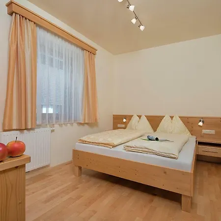 Hubertushof 3*