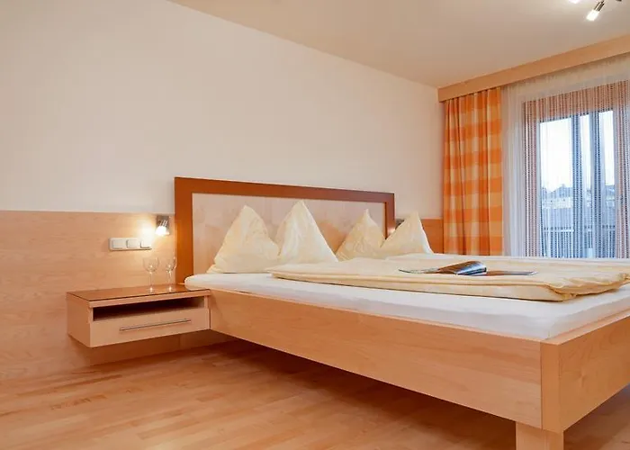 בית הארחה Hubertushof לצכאך אובר דם פאקרסי